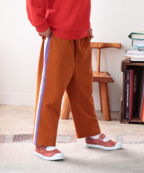 B:MING by BEAMS（ビーミングバイビームス）の「B:MING by BEAMS / サイドライン パンツ（100～140cm）（スウェットパンツ・キッズ・ベージュ系その他/サックスブルー・120/130/110/140/100）」の13枚目の写真