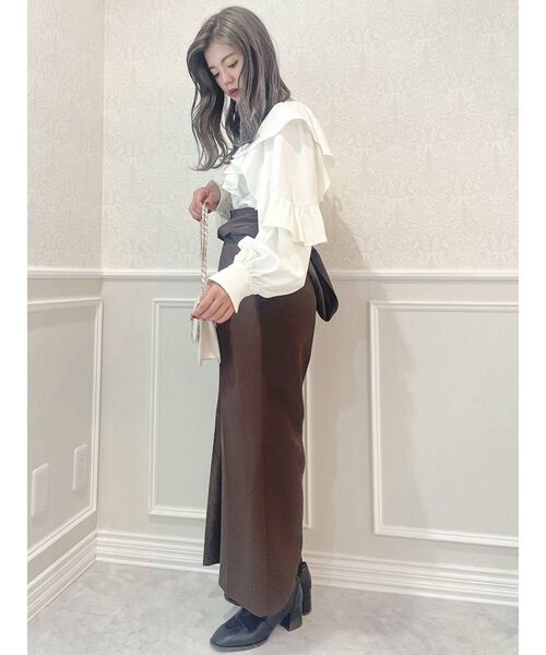 dazzlin(ダズリン)の「ラッフルフリルスリーブブラウス(シャツ/ブラウス・レディース・ベージュ/オフホワイト/ブルー・FREE)」の16枚目の写真