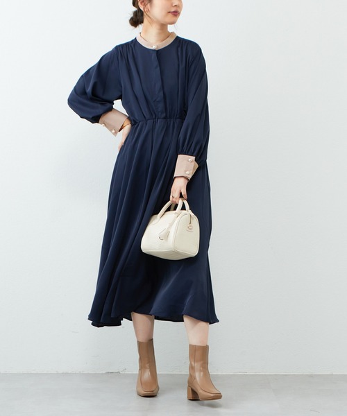 natural couture(ナチュラルクチュール)の「WEB限定カラー有り/2022AW/パール釦シャツワンピース(ワンピース・レディース・ネイビー/ブルー/モカ/その他1/その他2/その他3・FREE)」の3枚目の写真