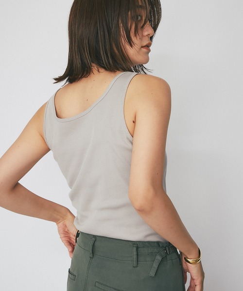 RIVE DROITE（リヴドロワ）の「スクエア風テレコタンク（タンクトップ・レディース・ライトグレー/ブラック/カーキ/グレー系その他・FREE）」の17枚目の写真