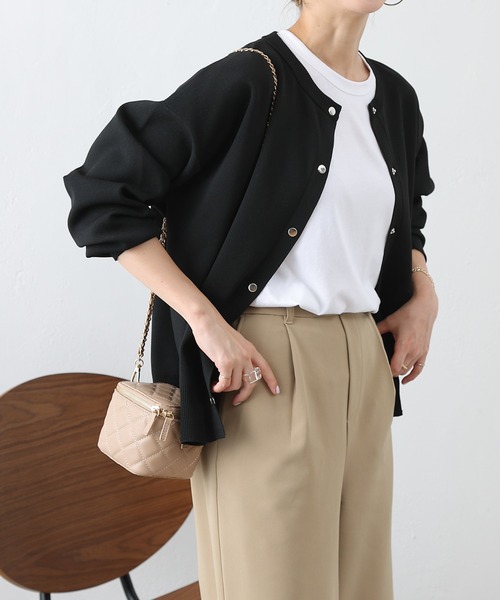 COLONY 2139(コロニートゥーワンスリーナイン)の「エステルヤーンクルーネックカーディガン(カーディガン/ボレロ・レディース・ブラック/グレー/オレンジ/アイボリー/ブルー/モカ/グリーン・FREE)」の9枚目の写真