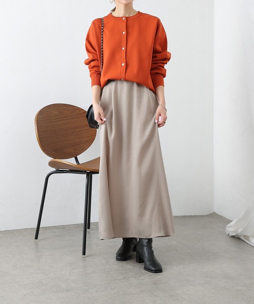 COLONY 2139(コロニートゥーワンスリーナイン)の「エステルヤーンクルーネックカーディガン(カーディガン/ボレロ・レディース・ブラック/グレー/オレンジ/アイボリー/ブルー/モカ/グリーン・FREE)」の19枚目の写真