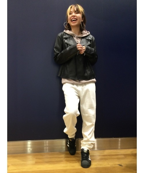 GAP（ギャップ）の「フェイクレザー ライダースジャケット（ライダースジャケット・レディース・ブラック・S/M/L/XS/XXS）」の17枚目の写真