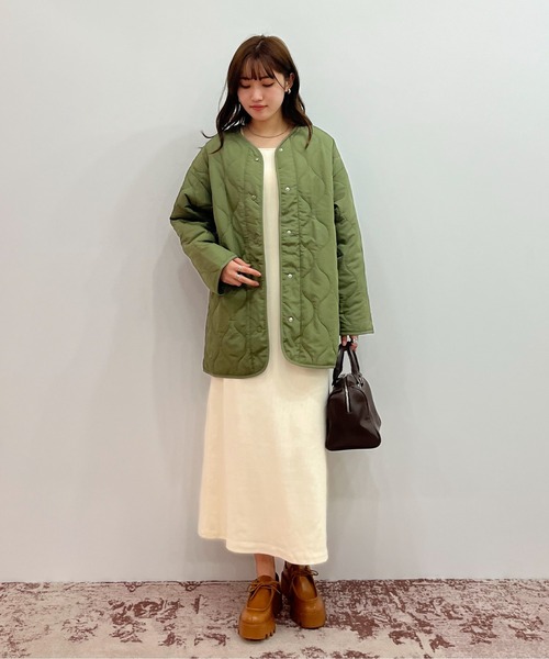 EPIMI E'PIMMY（エピミエピミー）の「キルティングミディコート（ミリタリージャケット・レディース・ブラック/カーキ/アイボリー・MEDIUM）」の10枚目の写真