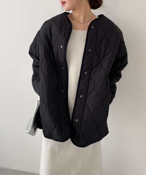 EPIMI E'PIMMY（エピミエピミー）の「キルティングミディコート（ミリタリージャケット・レディース・ブラック/カーキ/アイボリー・MEDIUM）」の19枚目の写真