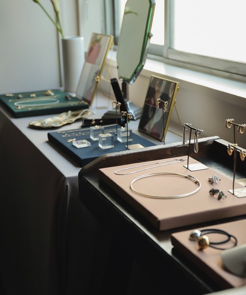 rapiecage（ラピエサージュ）の「オメガチェーンチョーカーネックレス（チョーカー・レディース・ゴールド/シルバー・FREE）」の7枚目の写真