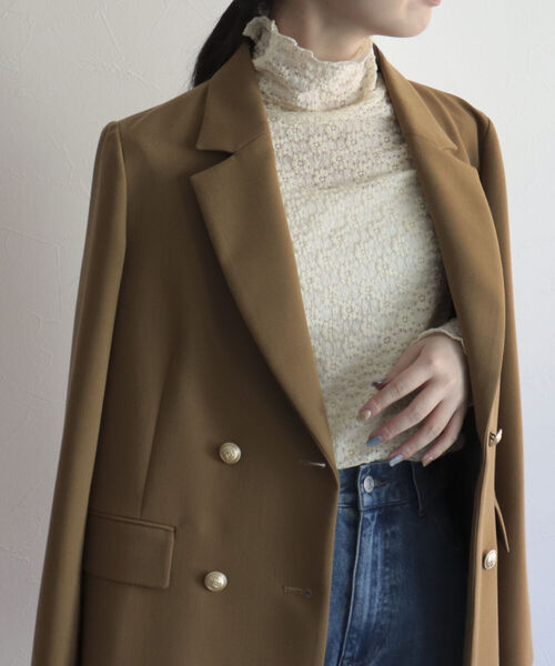 fredy emue（フレディエミュ）の「フラワータートルネックカットソー（Tシャツ/カットソー・レディース・サックスブルー/イエロー/オフホワイト/ブラック・38）」の2枚目の写真