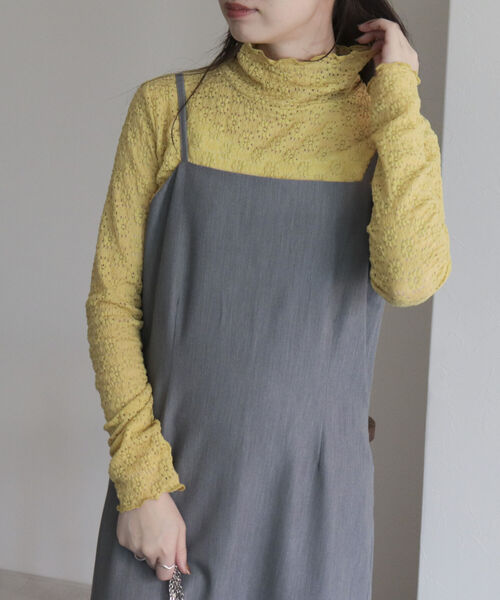 fredy emue（フレディエミュ）の「フラワータートルネックカットソー（Tシャツ/カットソー・レディース・サックスブルー/イエロー/オフホワイト/ブラック・38）」の22枚目の写真