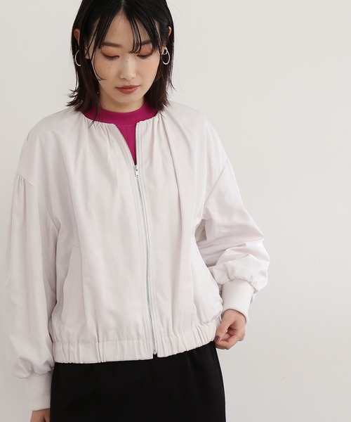 NATURAL BEAUTY BASIC（ナチュラルビューティーベーシック）の「ギャザーネックＭＡ－１（MA-1・レディース・ブラック/オフホワイト・MEDIUM）」の15枚目の写真