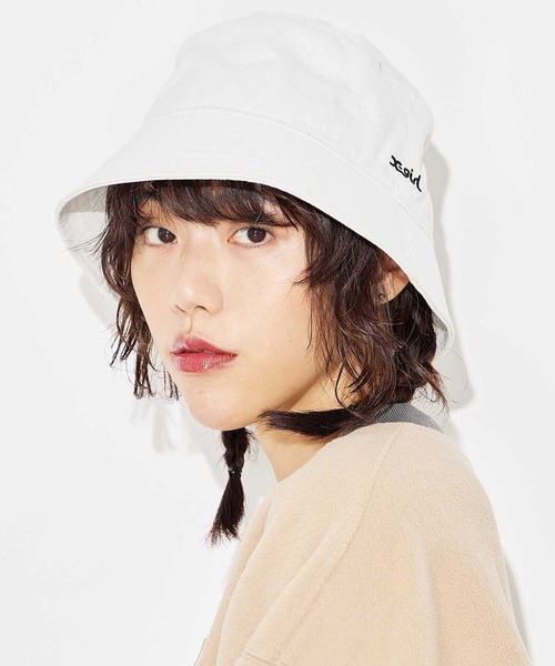 X-girl（エックスガール）の「BASIC BUCKET HAT（ハット・レディース・ブラック/ホワイト/ライトグリーン・ONE SIZE）」の10枚目の写真