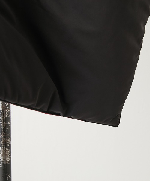 ear PAPILLONNER（イアパピヨネ）の「【SUM1 STYLE（スミスタイル）】ベスト風中綿ストール（ストール/ショール・レディース・ブラック/アイボリー・FREE）」の8枚目の写真