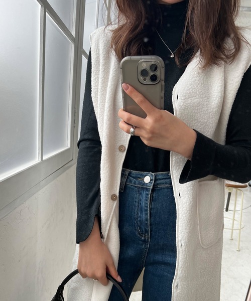 Lamoa（ラモア）の「Lamoa/ノーカラー ロング ボアベスト（ベスト・レディース・ブラウン/ベージュ/アイボリー・MEDIUM/LARGE）」の4枚目の写真