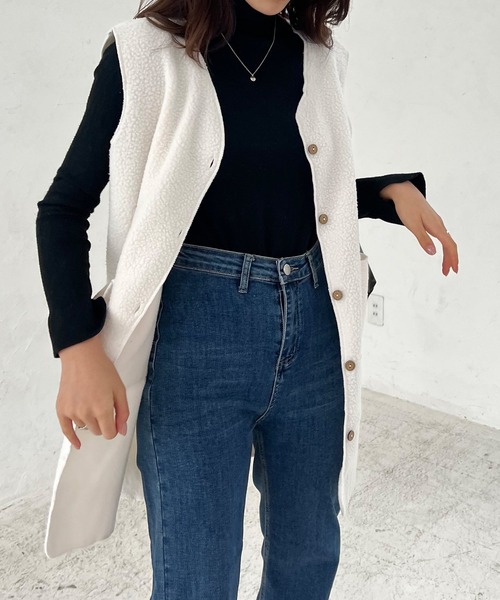 Lamoa（ラモア）の「Lamoa/ノーカラー ロング ボアベスト（ベスト・レディース・ブラウン/ベージュ/アイボリー・MEDIUM/LARGE）」の10枚目の写真