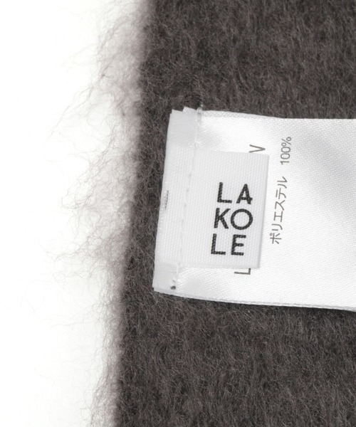 LAKOLE(ラコレ)の「ブークレカラーマフラー / 123032(マフラー・レディース・オフホワイト/グリーン/サンドグレー/チャコール/梅・FREE)」の12枚目の写真