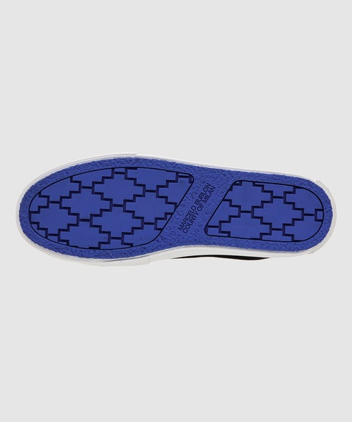 MARCELO BURLON（マルセロ・バーロン）の「CROSS PATCH HIGH VULCANIZED（スニーカー・メンズ・ブラック×ホワイト・40/41/42/43）」の5枚目の写真