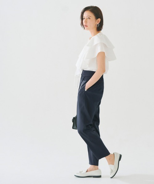 RASW（ラス）の「［RASW］サテンタックテーパードパンツ（スラックス・レディース・ダークネイビー/キャメル・S/M/L）」の20枚目の写真