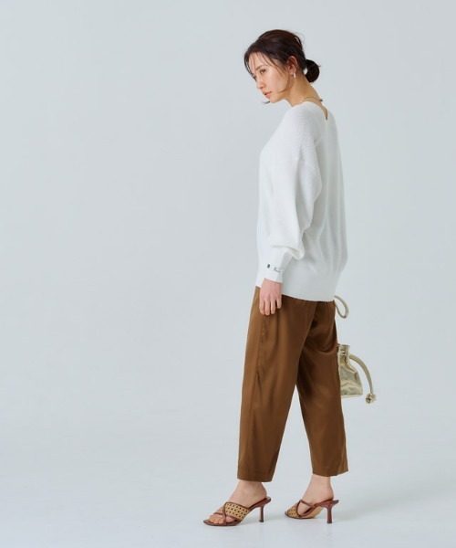 RASW（ラス）の「［RASW］サテンタックテーパードパンツ（スラックス・レディース・ダークネイビー/キャメル・S/M/L）」の19枚目の写真