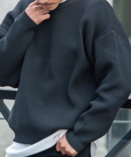 CavariA（キャバリア）の「『CavariA/キャバリア』5G畦編みクルーネックニットプルオーバー（ニット/セーター・メンズ・グレー/ピンク系その他/オフホワイト/ブラック/ベージュ・M/L）」の2枚目の写真