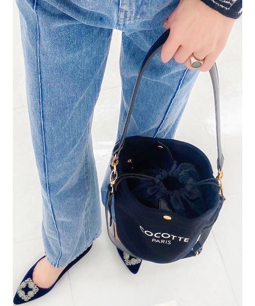 Soir,5 COCOTTE PARIS(ソワールイブニングココットパリ)の「Canvas Bucket bag(ハンドバッグ・レディース・ホワイト/キャメル/ブラック・FREE)」の8枚目の写真