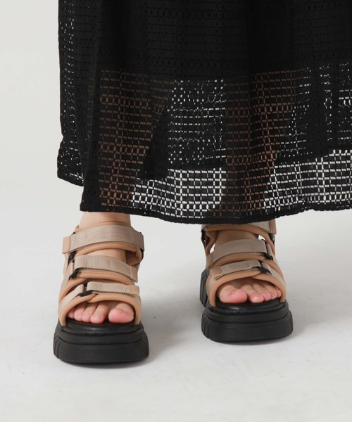 archives（アルシーヴ）の「厚底スポサン（サンダル・レディース・ベージュ/ブラック・MEDIUM/LARGE）」の13枚目の写真