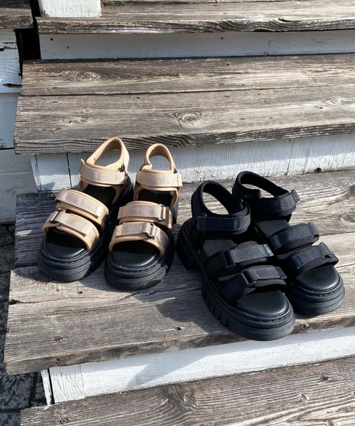 archives（アルシーヴ）の「厚底スポサン（サンダル・レディース・ベージュ/ブラック・MEDIUM/LARGE）」の5枚目の写真