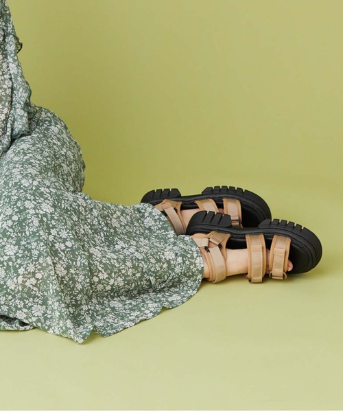 archives（アルシーヴ）の「厚底スポサン（サンダル・レディース・ベージュ/ブラック・MEDIUM/LARGE）」の8枚目の写真