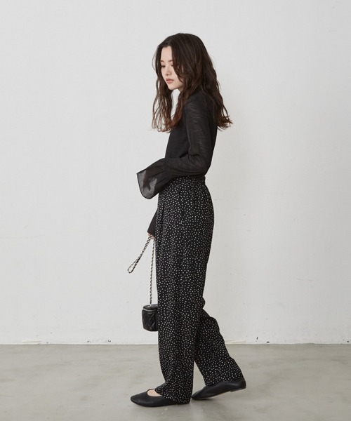 Shelly island（シェリーアイランド）の「袖フレアシアーカットソー（Tシャツ/カットソー・レディース・ホワイト/ブラック・FREE）」の7枚目の写真