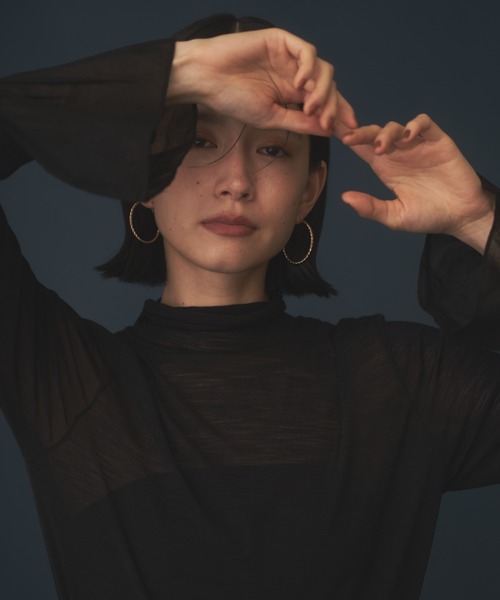 Shelly island（シェリーアイランド）の「袖フレアシアーカットソー（Tシャツ/カットソー・レディース・ホワイト/ブラック・FREE）」の19枚目の写真