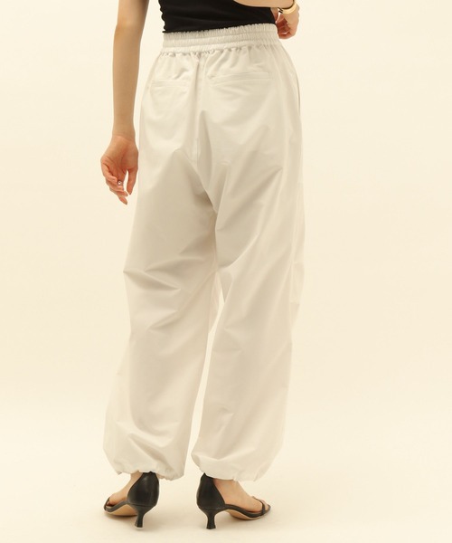 HEREIAM（ヘレイアム）の「【HEREIAM】撥水パラシュートパンツ（その他パンツ・レディース・オフホワイト/カーキ/ライトパープル/ブラック/ダークカーキ・SMALL/MEDIUM）」の8枚目の写真