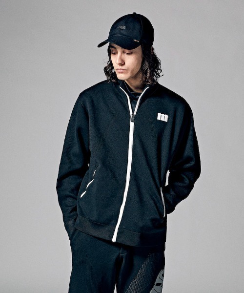 Munsingwear（マンシングウェア）の「『ENVOY エンボイ』ロゴジャカードニットブルゾン ゴルフウエア メンズ（ブルゾン・メンズ・グレー/ブラック/ネイビー・XL/L/M）」の8枚目の写真