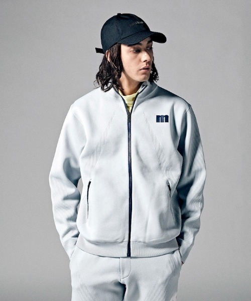 Munsingwear（マンシングウェア）の「『ENVOY エンボイ』ロゴジャカードニットブルゾン ゴルフウエア メンズ（ブルゾン・メンズ・グレー/ブラック/ネイビー・XL/L/M）」の17枚目の写真