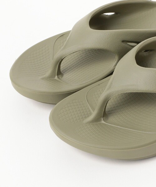 OOFOS(ウーフォス)の「OOFOS / OOriginal(22~24cm)(サンダル・レディース・グレー系その他/ブラック/ベージュ/サックスブルー/オリーブ/ライトグレー/カーキ・5/7/6/23.0cm/22.0cm/24.0cm)」の13枚目の写真