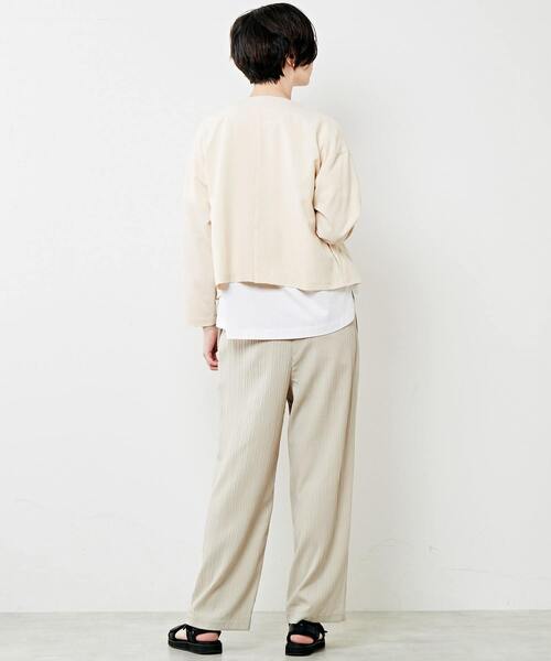 MELROSE claire（メルローズ クレール）の「【汎用性の高いシンプルなノーカラージャケット】（ノーカラージャケット・レディース・ベージュ/ブラック・FREE）」の6枚目の写真