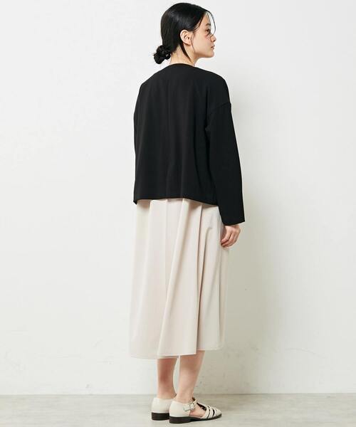 MELROSE claire（メルローズ クレール）の「【汎用性の高いシンプルなノーカラージャケット】（ノーカラージャケット・レディース・ベージュ/ブラック・FREE）」の20枚目の写真