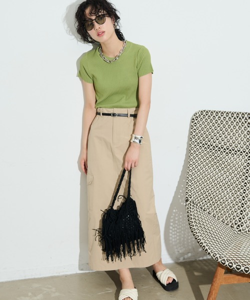 THE YOn（ザヨン）の「綿ナイロンサイドポケットカーゴスカート（スカート・レディース・ホワイト/ブラック/ベージュ・FREE）」の13枚目の写真