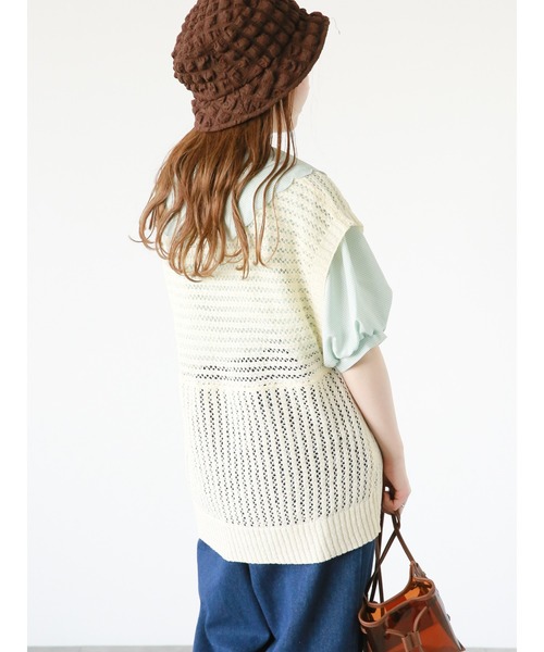 ehka sopo（エヘカソポ）の「メッシュ編みニットベスト（ベスト・レディース・キナリ/サックスブルー/グレー/ブラック・ﾌﾘ-）」の17枚目の写真