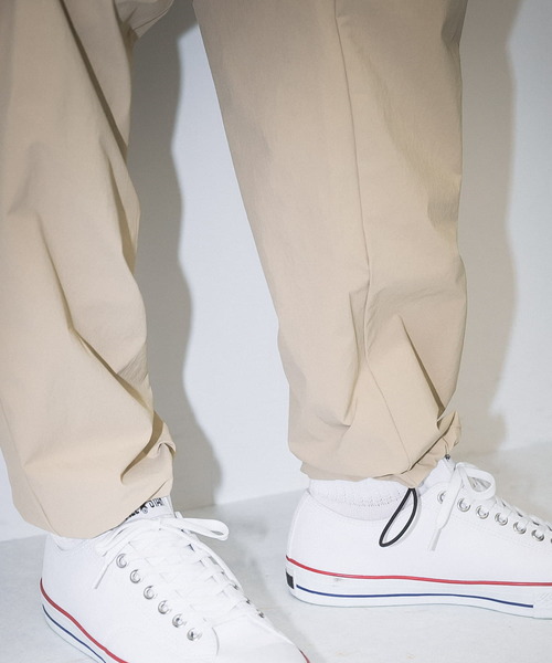 URBAN RESEARCH Sonny Label（アーバンリサーチサニーレーベル）の「『吸水速乾』『UVカット』　OOPS　MF4wayストレッチパンツ（その他パンツ・メンズ・ネイビー/ベージュ/カーキ・MEDIUM/LARGE）」の16枚目の写真