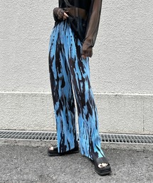 【LVEU.】タイダイ柄プリーツパンツ / ボトムス パンツ プリーツ タイダイ マーブル ワイド ルーズ リラックス アーバン ブラック カーキ ブルー