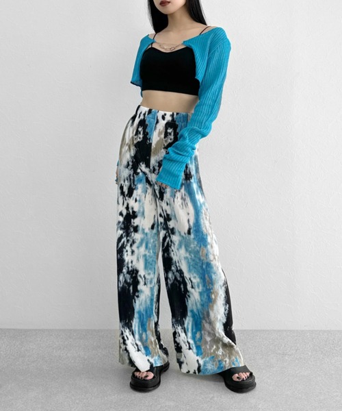 LVEU.（ラブユ.）の「【LVEU.】タイダイ柄プリーツパンツ / ボトムス パンツ プリーツ タイダイ マーブル ワイド ルーズ リラックス アーバン ブラック カーキ ブルー（その他パンツ・レディース・カーキ/ブルー/ブラック/ブラック×ライム/グレー/オリーブ・FREE）」の18枚目の写真