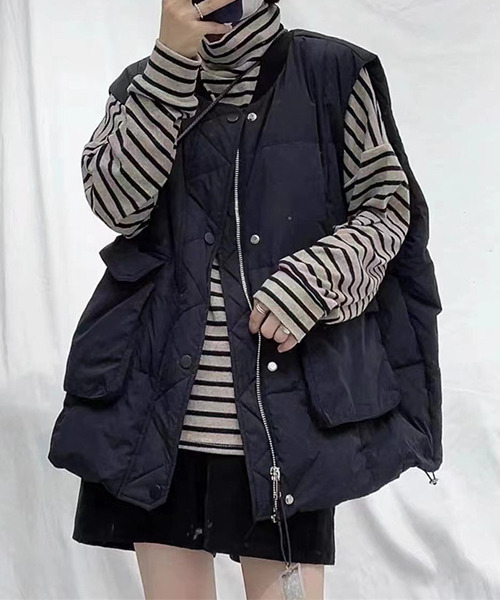 c.u.l（シーユーエル）の「ユニセックス ビックポケット中綿ダウンベスト culw515（ダウンベスト・レディース・ベージュ/アイボリー/ブラック・M/L/XL）」の6枚目の写真