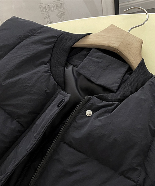 c.u.l（シーユーエル）の「ユニセックス ビックポケット中綿ダウンベスト culw515（ダウンベスト・レディース・ベージュ/アイボリー/ブラック・M/L/XL）」の18枚目の写真