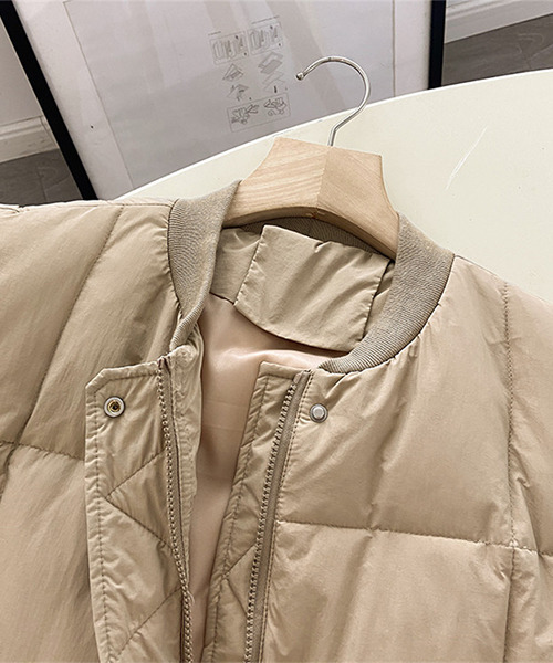 c.u.l（シーユーエル）の「ユニセックス ビックポケット中綿ダウンベスト culw515（ダウンベスト・レディース・ベージュ/アイボリー/ブラック・M/L/XL）」の21枚目の写真