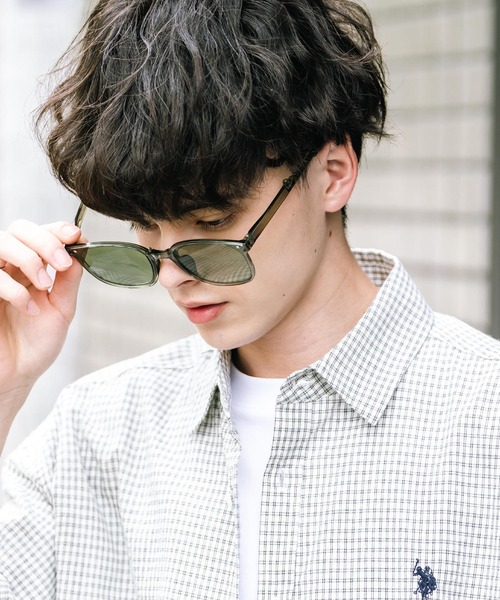 Rocky Monroe(ロッキーモンロー)の「ウェリントン型UVカット折りたたみサングラス(サングラス・メンズ・ピンク/ブルー/ブラック/カーキ・FREE)」の17枚目の写真