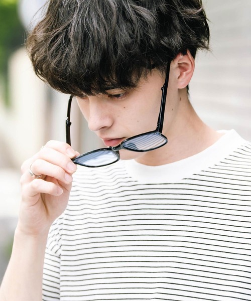 Rocky Monroe(ロッキーモンロー)の「ウェリントン型UVカット折りたたみサングラス(サングラス・メンズ・ピンク/ブルー/ブラック/カーキ・FREE)」の22枚目の写真