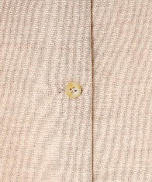 INDIVI（インディヴィ）の「◆【羽織りとしても!/SETUP可能/洗える/UVケア】麻調セミAラインブラウス〈夏の通勤・お出かけにおすすめ！〉（シャツ/ブラウス・レディース・チャコールグレー/オフホワイト/ベージュ/ブラック・34/12/15 /05/19/13/38）」の18枚目の写真