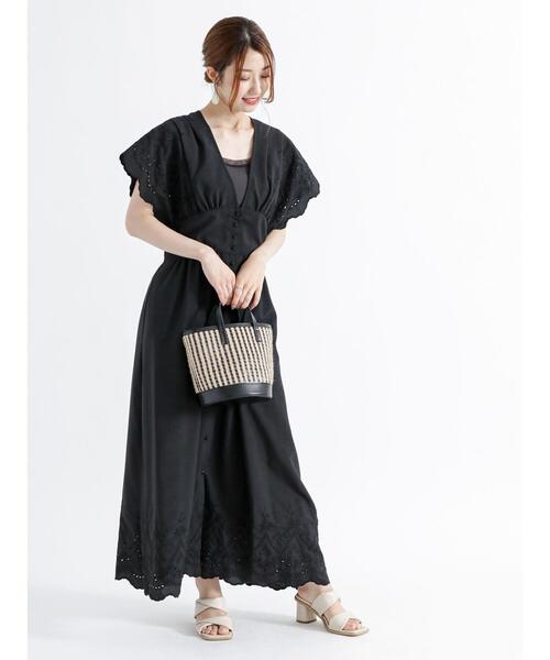 Te chichi（テチチ）の「スカラップエンブロイダリーワンピース