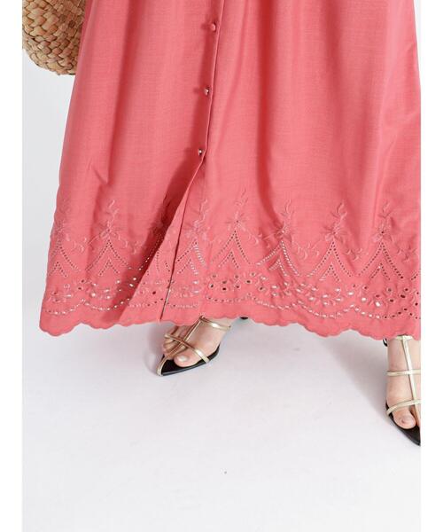 Te chichi（テチチ）の「スカラップエンブロイダリーワンピース（ワンピース・レディース・ブラック/サックスブルー/レッド・F）」の10枚目の写真