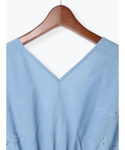 Te chichi（テチチ）の「スカラップエンブロイダリーワンピース（ワンピース・レディース・ブラック/サックスブルー/レッド・F）」の21枚目の写真