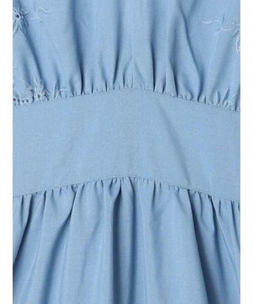 Te chichi（テチチ）の「スカラップエンブロイダリーワンピース（ワンピース・レディース・ブラック/サックスブルー/レッド・F）」の20枚目の写真