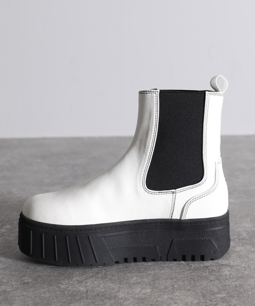 Java(ジャバ)の「《JaVaジャバ コラボ》冬のトレンドアイテム!厚底ソールサイドゴアチェルシーブーツ(ブーツ・レディース・ブラック/ホワイト・X-LARGE/LARGE/SMALL/MEDIUM)」の21枚目の写真